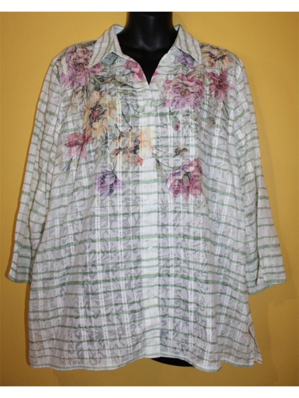Alfred Dunner XL Floral Semi Sheer Button Front 3/4 Sleeve Blouse